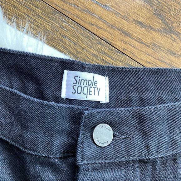 Simple Society Black Denim High Waisted Straight Jeans Rhinestone Bling 13 / 31 - Picture 3 of 5